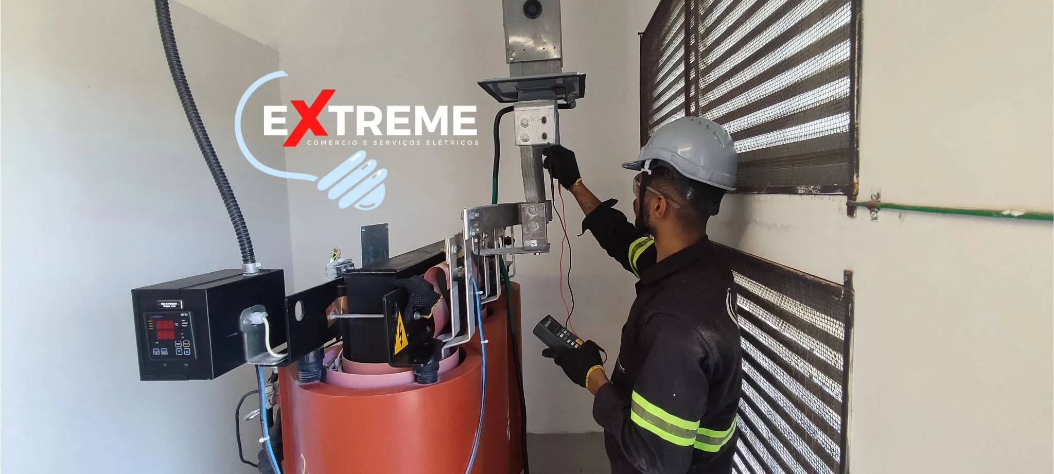 Manutenção de subestação elétrica