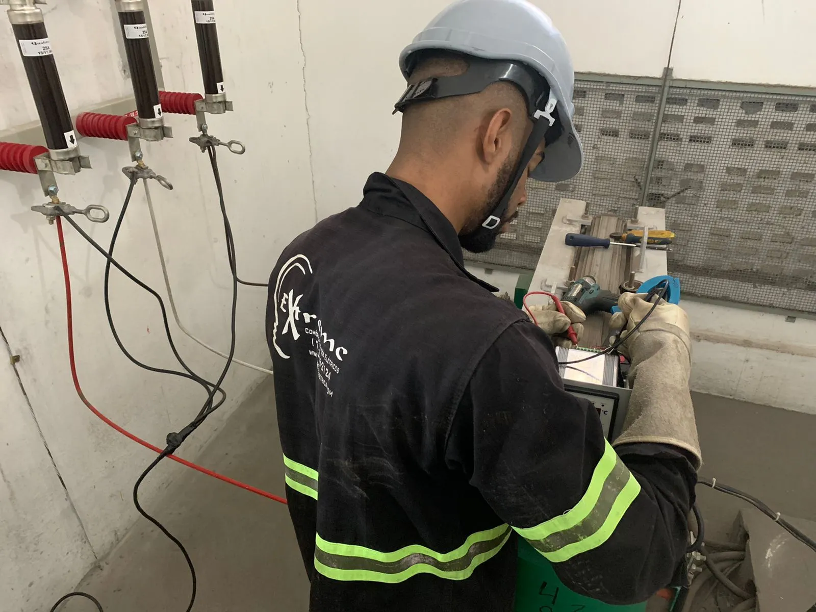 Instalações elétricas industriais